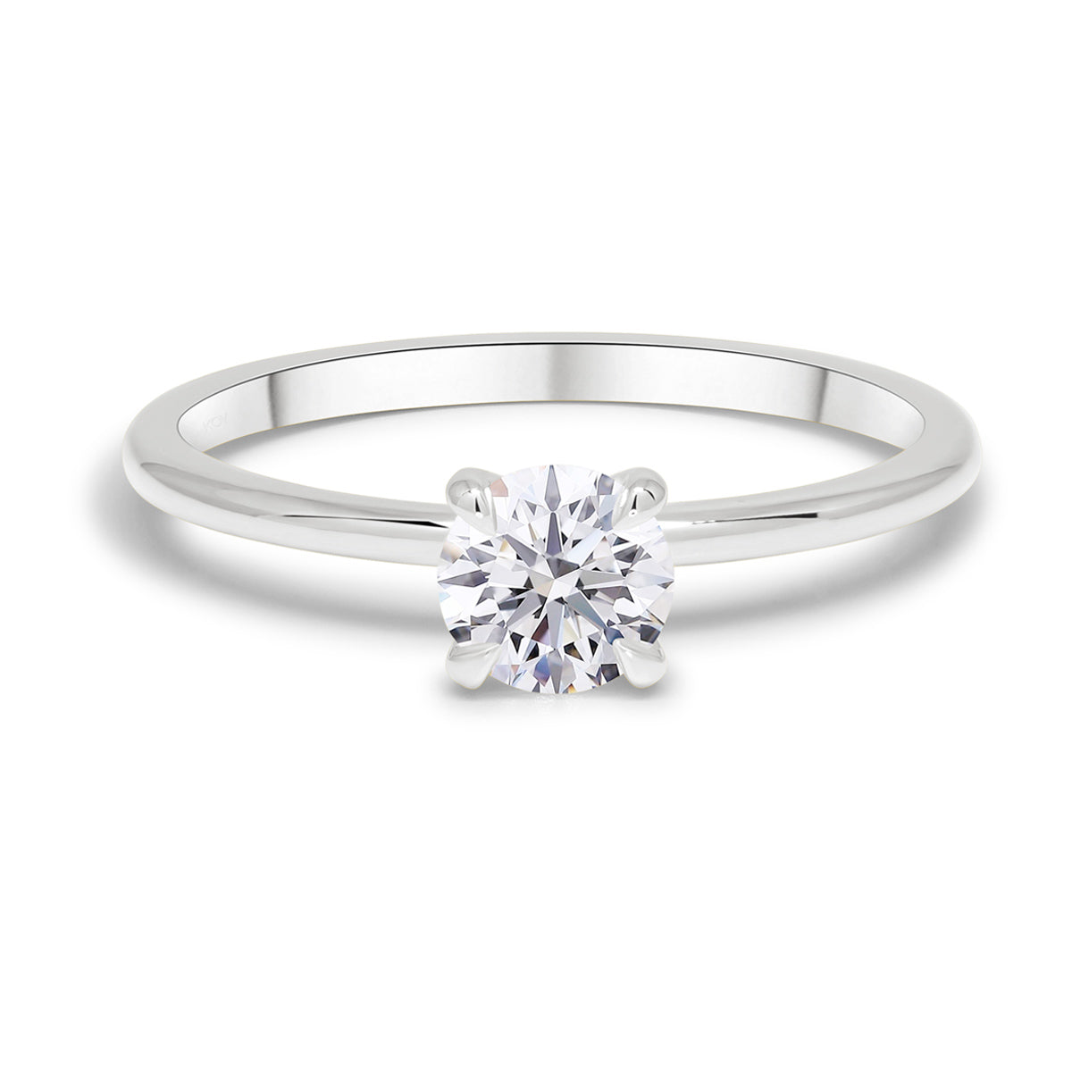 Valkokultainen timanttisormus - briljanttihiontainen - solitaire