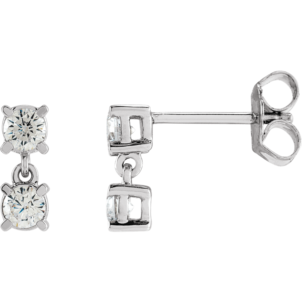 valkokultaiset timanttikorvakorut