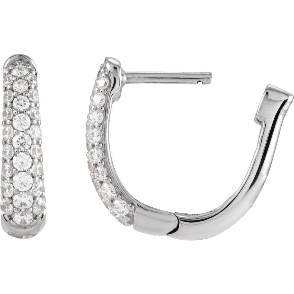 valkokultaiset timanttikorvakorut