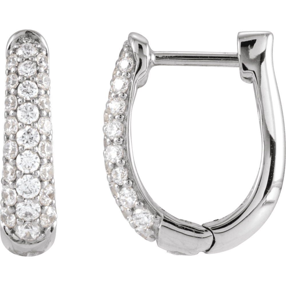 valkokultaiset timanttikorvakorut